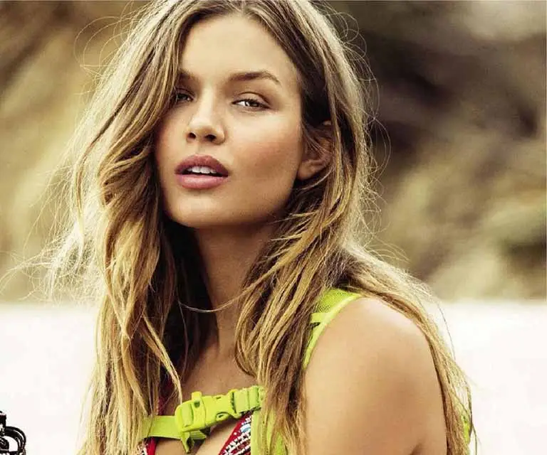 Josephine Skriver Net Worth 2022